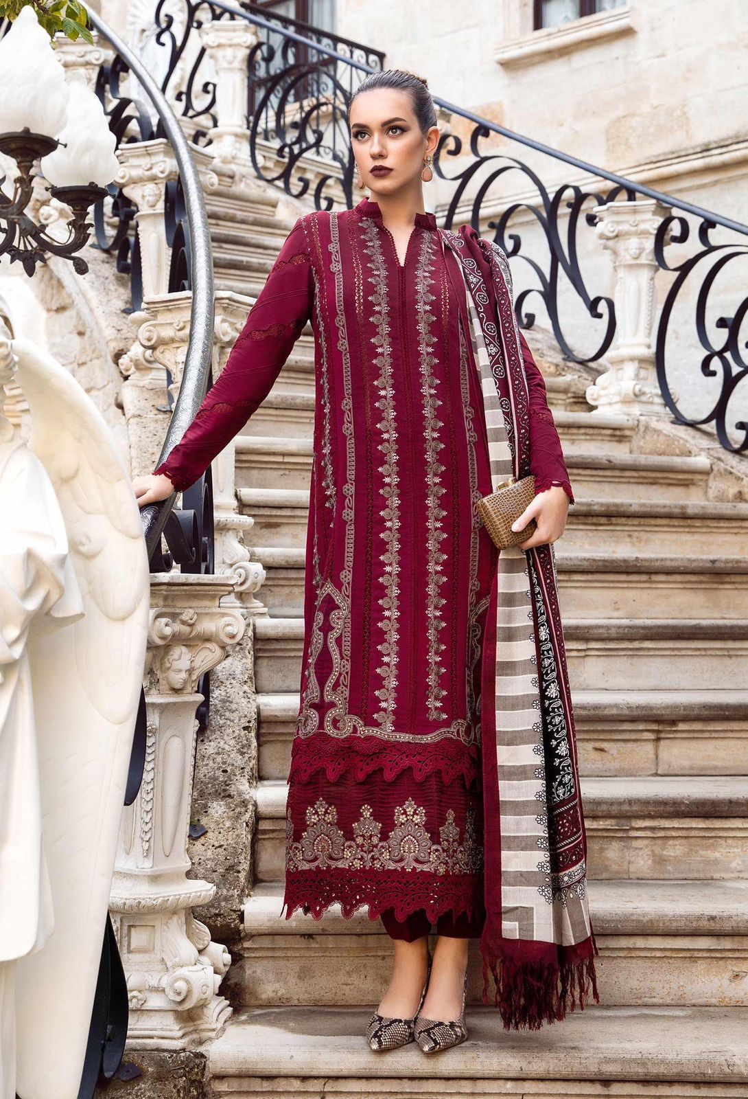 3pc women Unstitched Embroidered Suit